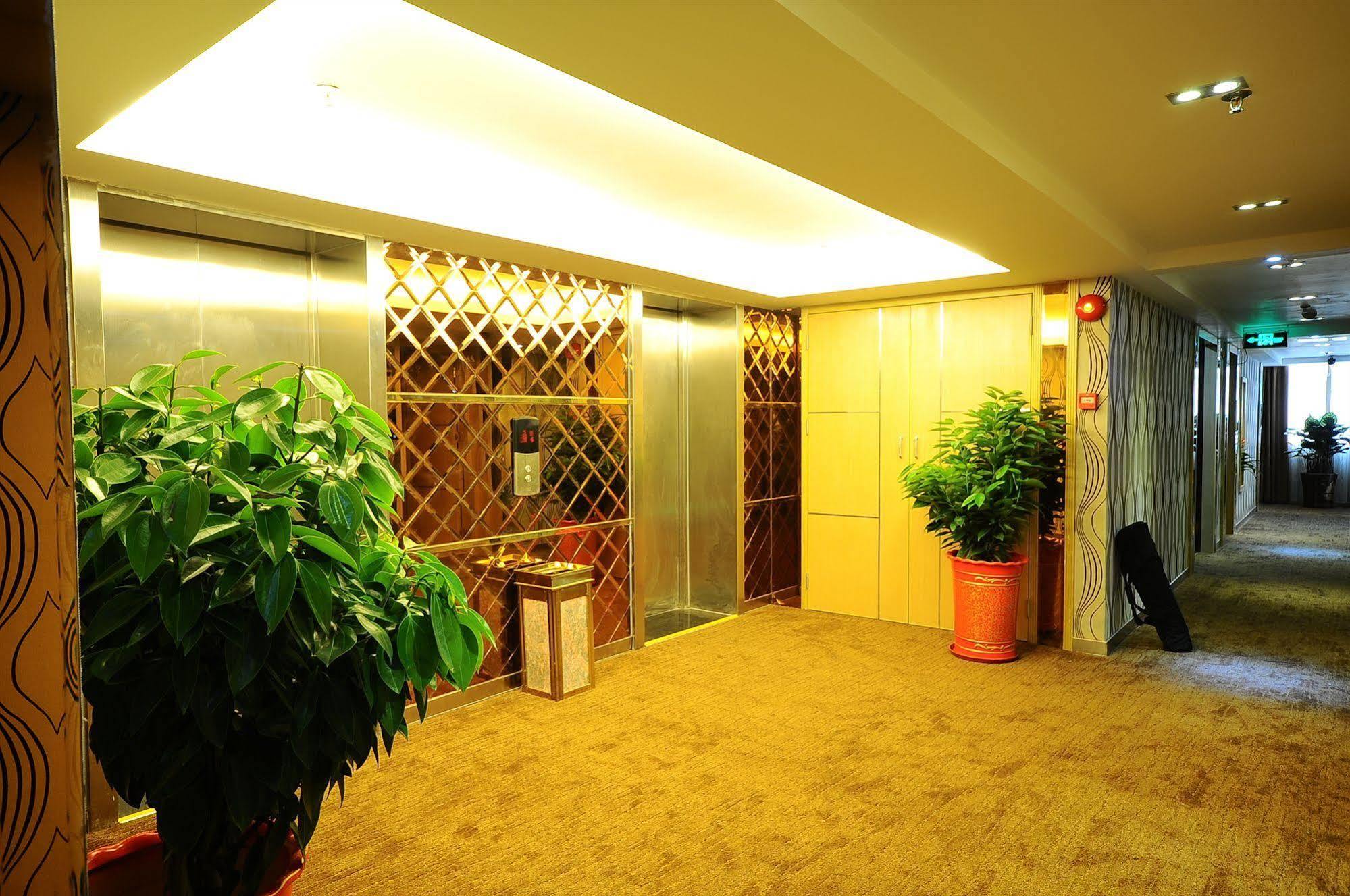 גואנגג'ואו Fuhao Hotel מראה חיצוני תמונה
